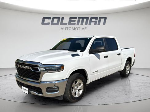 Used 2025 RAM 1500 Big Horn AWD/4WD image 1