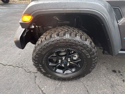 Used 2025 Jeep Wrangler Unlimited Sport S 4xe image 35