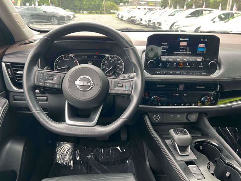 Used 2023 Nissan Rogue SL w/ SL Premium Package AWD/4WD image 26