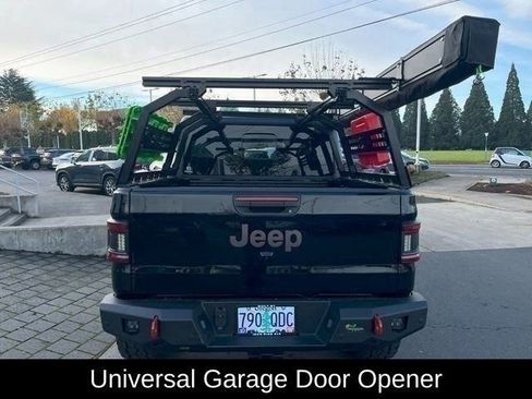 Used 2024 Jeep Gladiator Rubicon w/ Convenience Group image 7