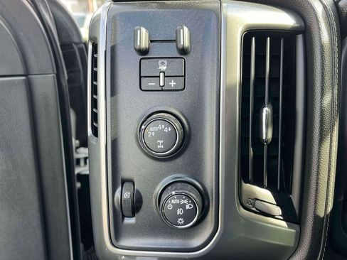 Used 2018 Chevrolet Silverado 1500 LTZ w/ High Desert Package image 18