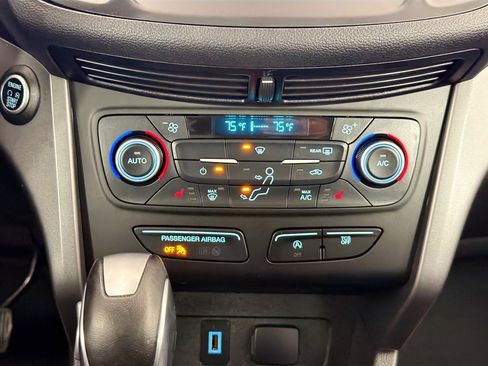 Used 2019 Ford Escape SEL AWD/4WD image 32