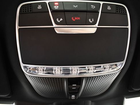 Used 2018 Mercedes-Benz S 560 Sedan image 43