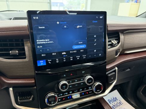 Used 2024 Ford Expedition Max Limited AWD/4WD image 20