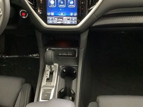 Used 2025 Subaru Ascent Premium image 17