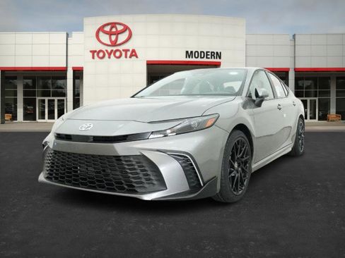 New 2026 Toyota Camry SE image 5