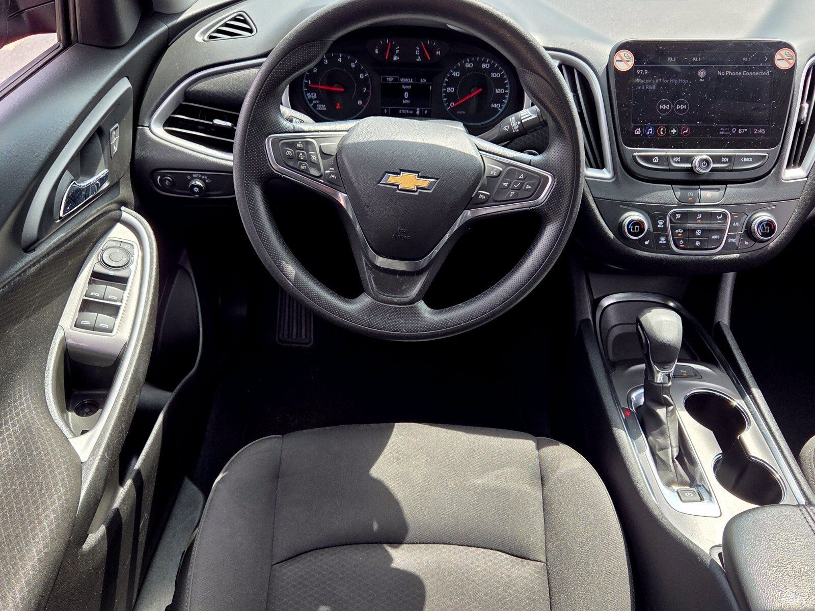 Used 2025 Chevrolet Malibu LT FWD image 7