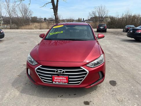 Used 2017 Hyundai Elantra SE w/ SE A/T Tech Package 03 image 2