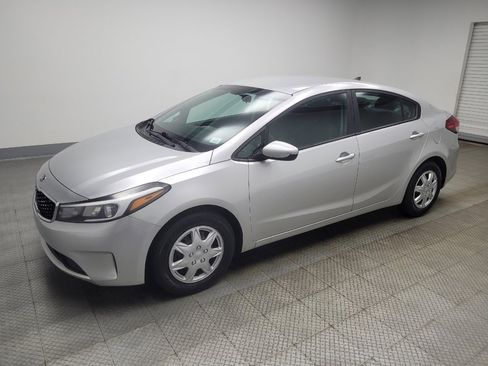 Used 2017 Kia Forte LX w/ LX Popular Package image 2
