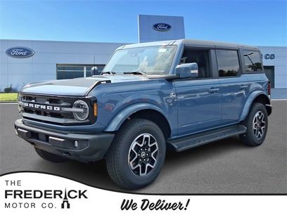 New 2025 Ford Bronco Outer Banks