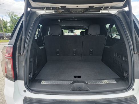 Used 2023 Chevrolet Suburban Premier AWD/4WD image 12