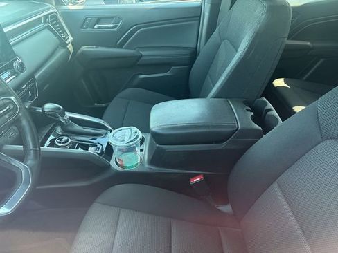 Used 2023 GMC Canyon Elevation w/ Convenience Package AWD/4WD image 7
