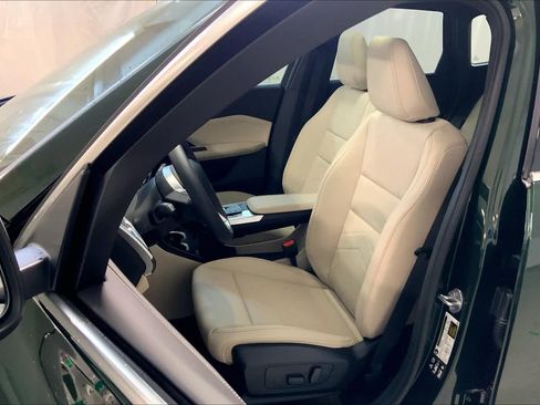 Used 2024 BMW X1 xDrive28i w/ Premium Package AWD/4WD image 9
