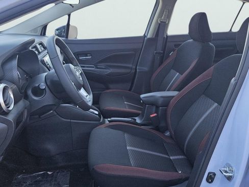 New 2025 Nissan Versa SR w/ Trunk Package image 10