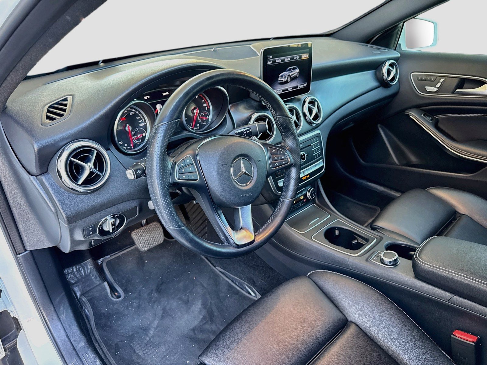 Used 2019 Mercedes-Benz GLA 250 4MATIC image 7