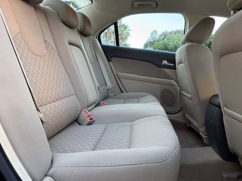 Used 2010 Ford Fusion SE FWD image 60