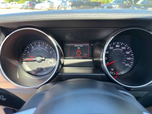 Used 2018 Ford Mustang GT RWD image 22