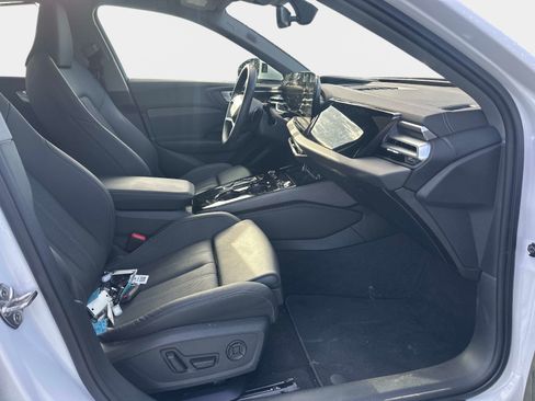 Used 2025 Audi A5 2.0T Premium Plus w/ Premium Plus AWD/4WD image 7