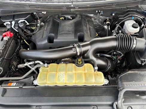 Used 2020 Ford Expedition XLT w/ Equipment Group 202A image 28