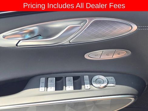 Used 2022 Genesis GV70 3.5T Sport w/ Sport Advanced Package AWD/4WD image 25