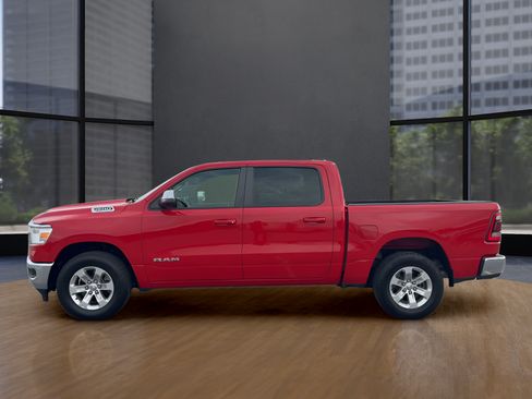 Used 2024 RAM 1500 Laramie RWD image 8