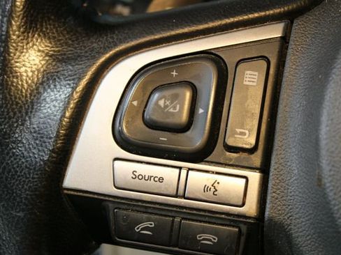 Used 2016 Subaru Outback 2.5i Premium image 21