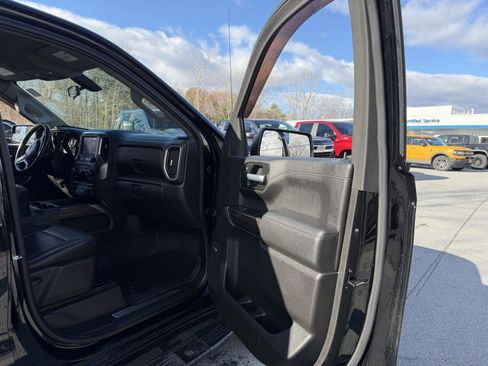 Used 2020 Chevrolet Silverado 1500 RST w/ All-Star Edition image 12