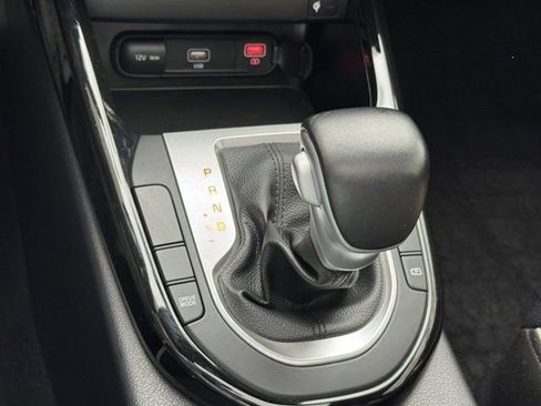 Used 2023 Kia Forte GT-Line w/ GT-Line Premium Package FWD image 16