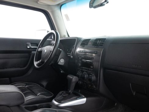 Used 2007 HUMMER H3 AWD/4WD image 34