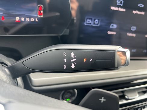 New 2026 Chevrolet Traverse LT image 24