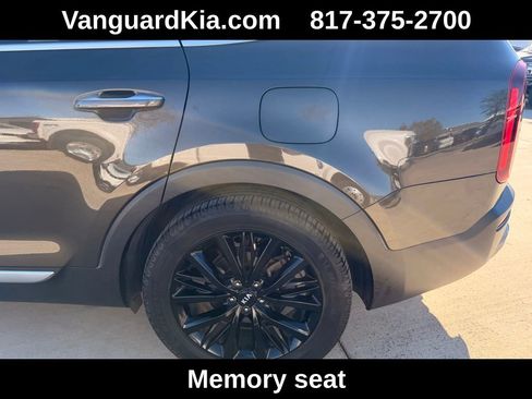 Used 2021 Kia Telluride SX w/ SX Prestige Package image 9