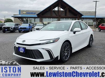 Used 2025 Toyota Camry SE