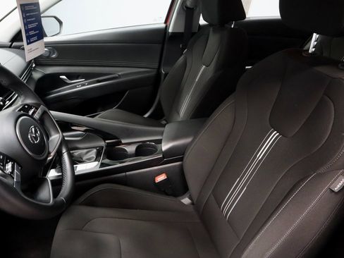 Certified 2023 Hyundai Elantra SEL w/ Convenience Package image 26