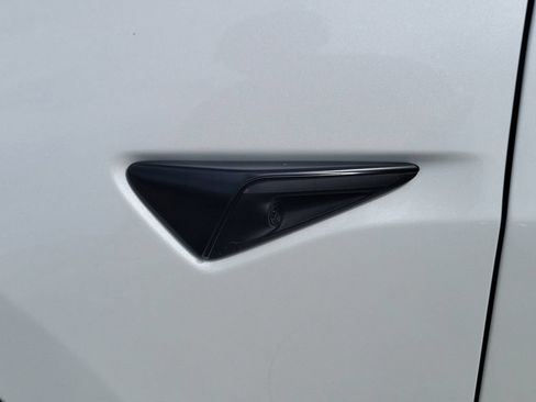 Used 2023 Tesla Model 3 Standard Range RWD image 7