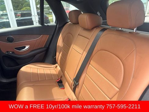 Used 2022 Mercedes-Benz GLC 300 4MATIC image 15
