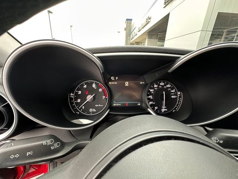 Used 2021 Alfa Romeo Giulia Sprint w/ Sun & Sound Package image 8