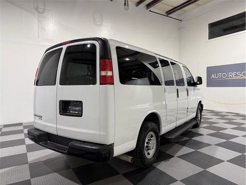 Used 2014 Chevrolet Express 2500 LS image 5