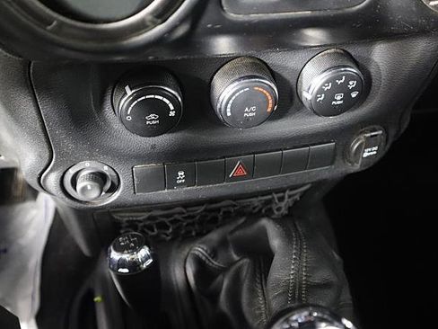 Used 2012 Jeep Wrangler Sport image 26