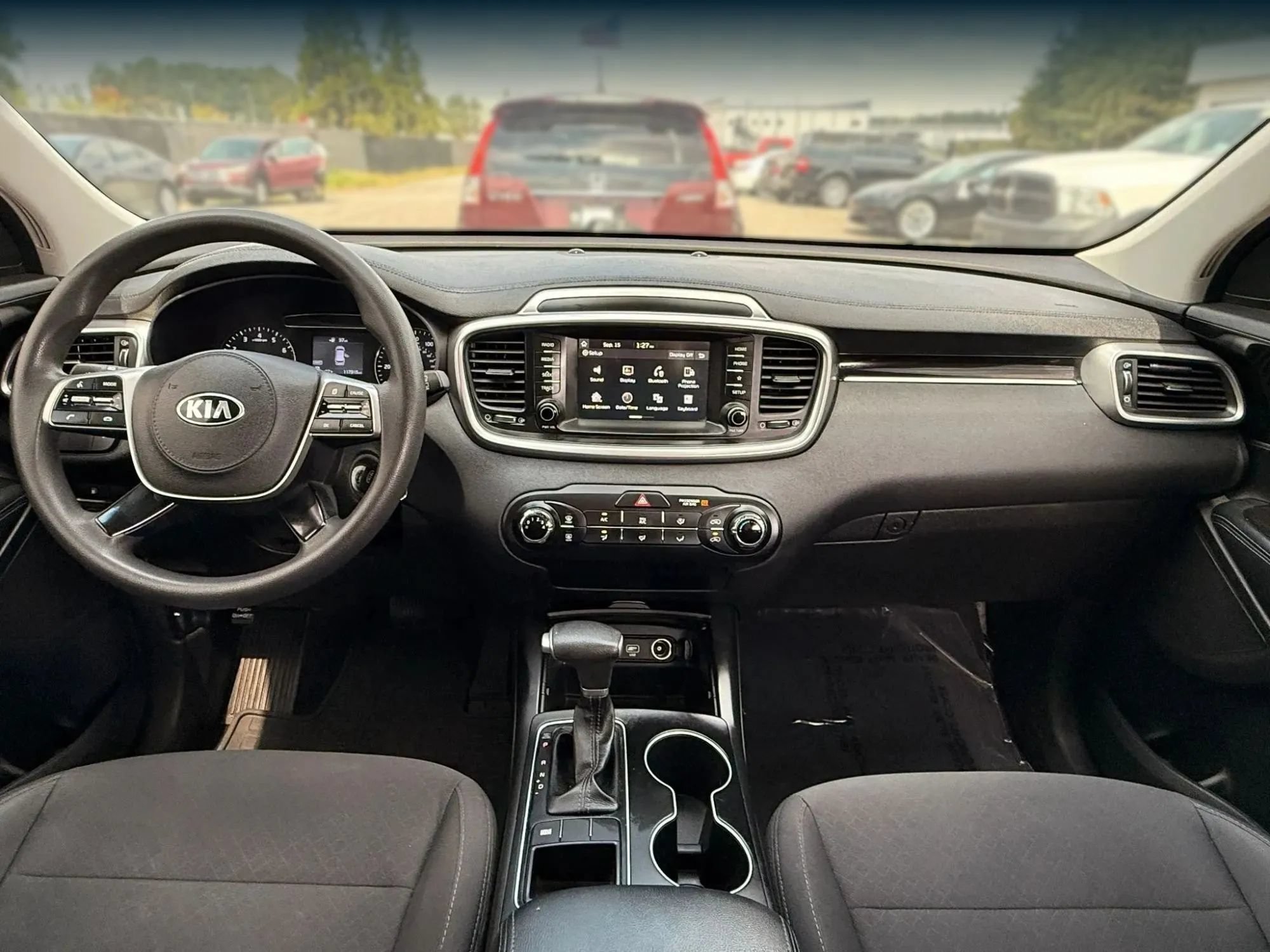 Used 2020 Kia Sorento FWD V6 image 3