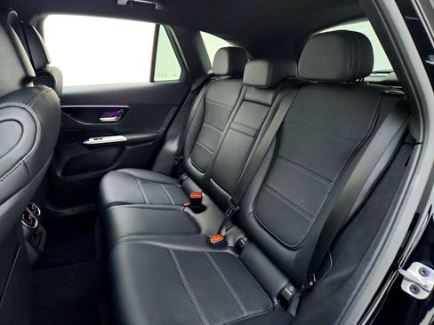 Certified 2026 Mercedes-Benz GLC 300 image 21