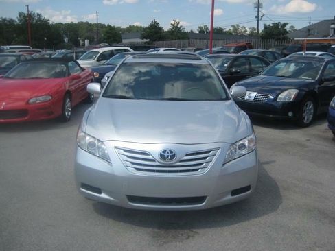 Used 2007 Toyota Camry LE image 7
