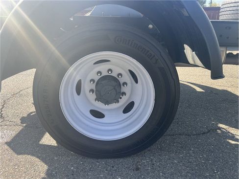 Used 2022 Ford F550 2WD Crew Cab Super Duty w/ Power Equipment Group image 9