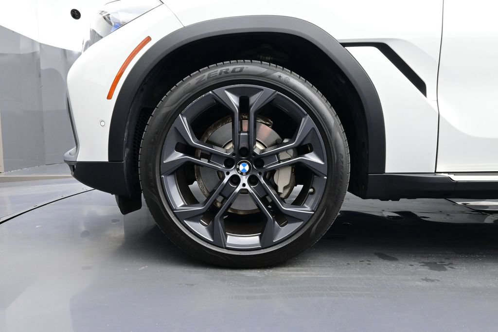 Used 2021 BMW X6 xDrive40i w/ Executive Package AWD/4WD image 6