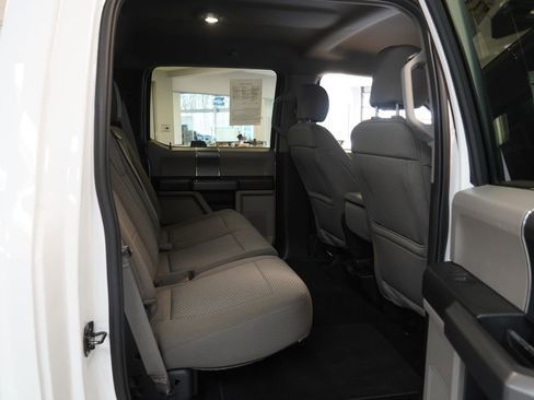 Used 2018 Ford F150 XLT w/ Equipment Group 302A Luxury image 19