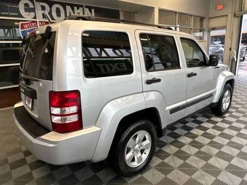 Used 2011 Jeep Liberty Sport w/ Popular Equipment Group AWD/4WD image 6