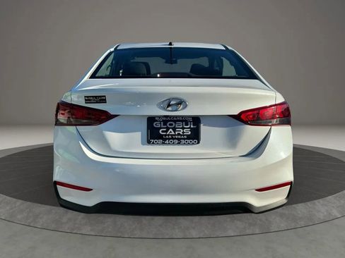 Used 2021 Hyundai Accent SE image 6