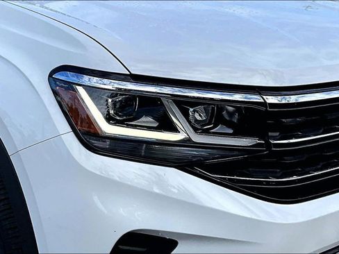 Certified 2023 Volkswagen Atlas SE AWD/4WD image 12