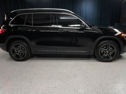 New 2026 Mercedes-Benz GLB 250 image 4