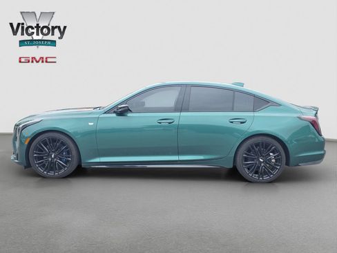 Used 2025 Cadillac CT5 Sport RWD image 6