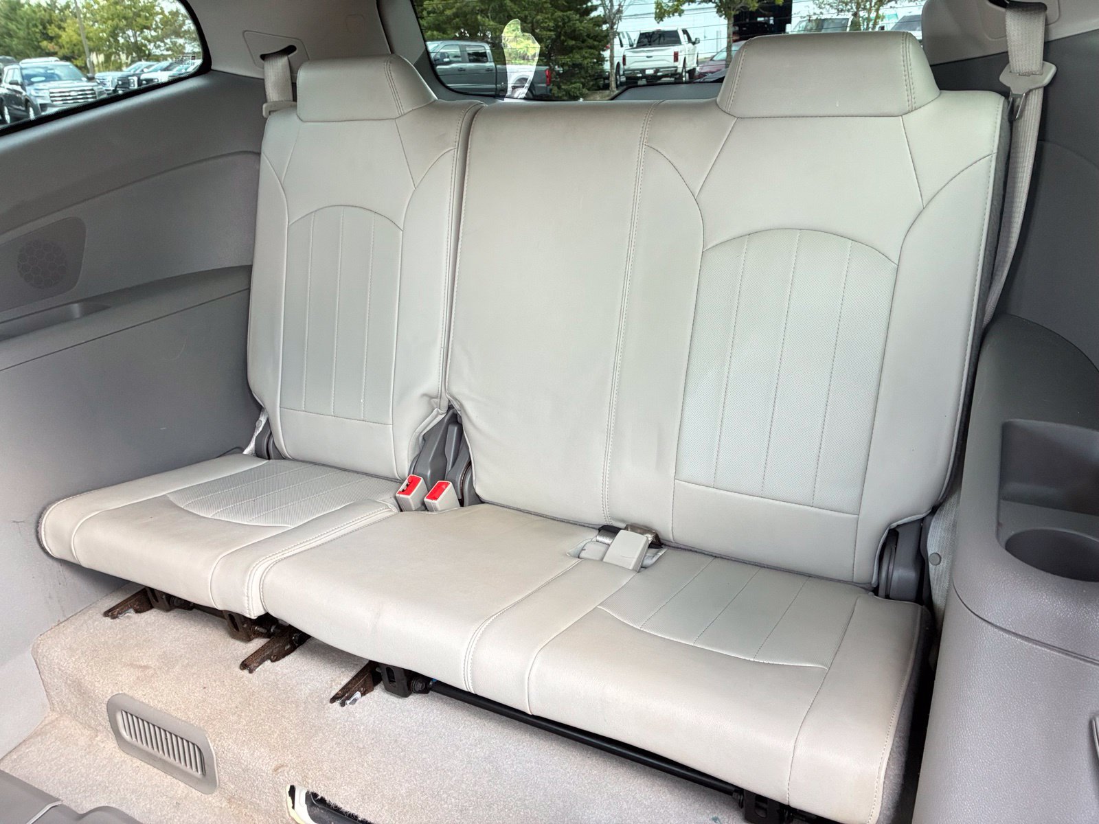 Used 2017 Chevrolet Traverse Premier AWD/4WD image 17